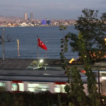 酒店 尔彭柯雅鹿酒店 3*