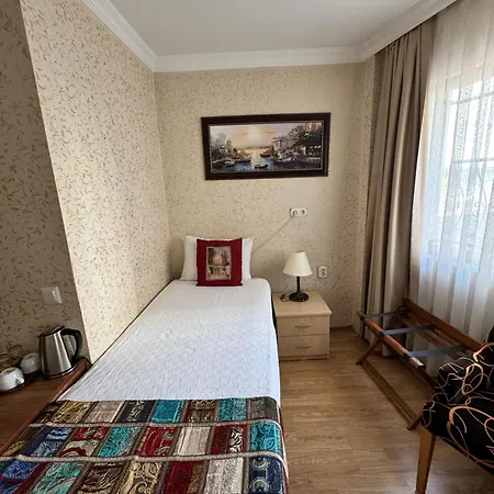 尔彭柯雅鹿酒店 酒店