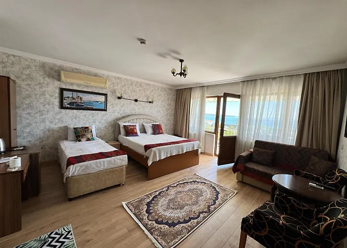 Ipekyolu מלון 3*